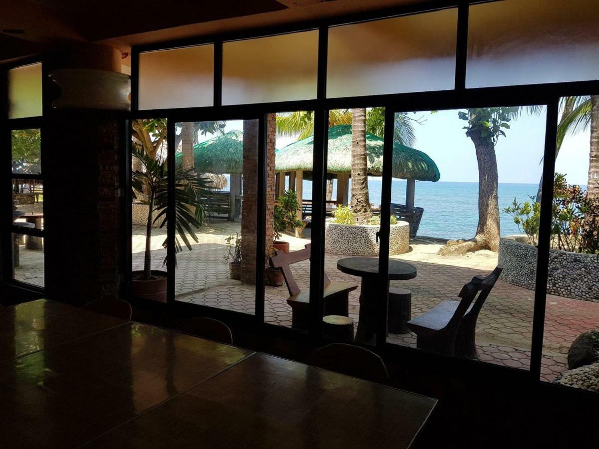 Jun And Carol Resort